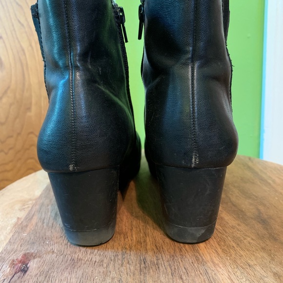 Natural Soul Chelsea Low-heeled Booties - Picture 5 of 8